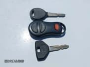 ✅ 2003 Dodge Dakota SLT • VIN: 1D7HL48X73S126440 • Lot: 42330513. Wystawiony na IAAI z przebiegiem 223 959 mil. Bezpłatny archiwum sprzedaży aukcyjnych z USA i szczegółowy raport historii pojazdu na DreamBid. Zdjęcie 11.