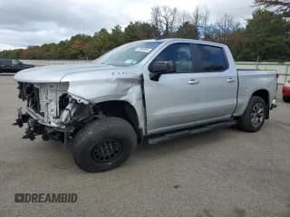 ✅ 2021 Chevrolet Silverado 1500 RST • VIN: 1GCUYEED3MZ335743 • Lot: 70964664. Wystawiony na Copart z przebiegiem 30 725 mil. Bezpłatny archiwum sprzedaży aukcyjnych z USA i szczegółowy raport historii pojazdu na DreamBid. Zdjęcie 1.