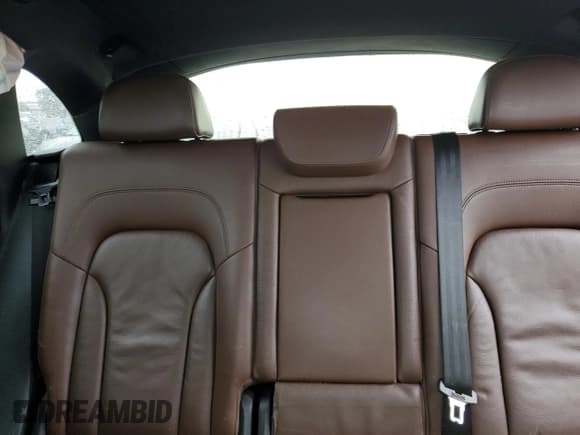 ✅ 2017 Audi Q5 Premium Plus • VIN: WA1L2AFP7HA007089 • Lot: 93469535. Wystawiony na Copart z przebiegiem 110 262 mil. Bezpłatny archiwum sprzedaży aukcyjnych z USA i szczegółowy raport historii pojazdu na DreamBid. Zdjęcie 10.