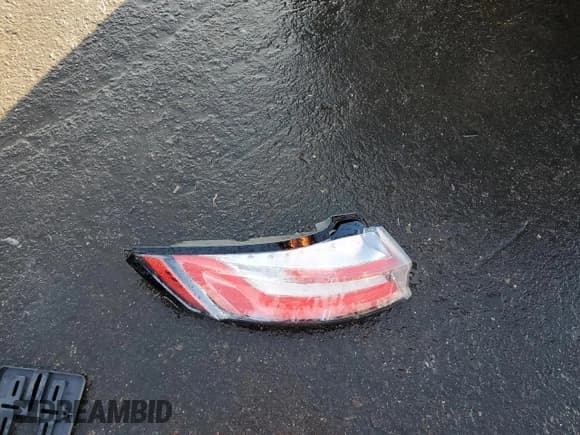 ✅ 2020 Ford Edge ST • VIN: 2FMPK4AP3LBA46707 • Lot: 85332704. Wystawiony na Copart z przebiegiem 56 424 mil. Bezpłatny archiwum sprzedaży aukcyjnych z USA i szczegółowy raport historii pojazdu na DreamBid. Zdjęcie 13.