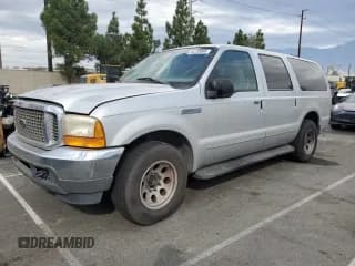 ✅ 2000 Ford Excursion XLT • VIN: 1FMNU40S9YEC70390 • Лот: 85738085. Опубликован ранее на Copart с пробегом 160 820 миль. Бесплатный доступ к архиву аукционных продаж из США и подробный отчёт об истории автомобиля на DreamBid. Изображение 1.