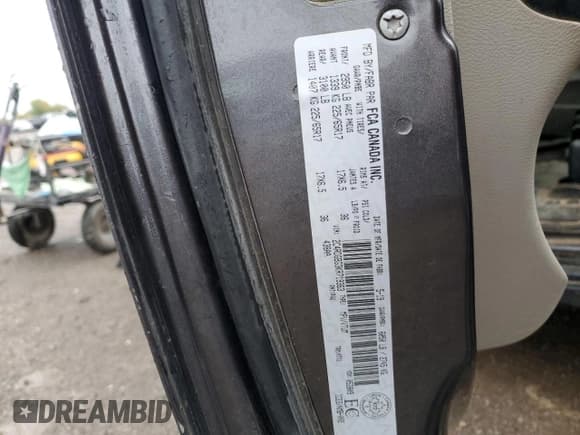 ✅ 2019 Dodge Grand Caravan SE • VIN: 2C4RDGBG3KR719363 • Lot: 84449475. Wystawiony na Copart z przebiegiem 155 903 mil. Bezpłatny archiwum sprzedaży aukcyjnych z USA i szczegółowy raport historii pojazdu na DreamBid. Zdjęcie 14.