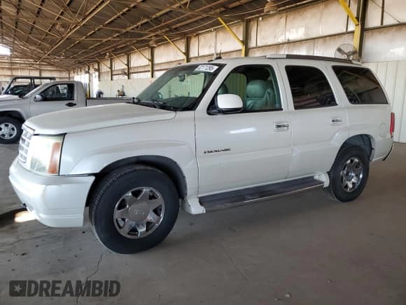 ✅ 2003 Cadillac Escalade • VIN: 1GYEK63N03R145754 • Lot: 82171295. Wystawiony na Copart z przebiegiem 186 302 mil. Bezpłatny archiwum sprzedaży aukcyjnych z USA i szczegółowy raport historii pojazdu na DreamBid. Zdjęcie 1.