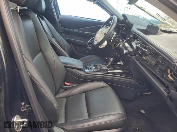 ✅ 2022 Mazda CX-30 S Preferred • VIN: 3MVDMBCL4NM412559 • Lot: 92757085. Listed on Copart with Not provided. Free auction sales archive from the USA and detailed vehicle history report at DreamBid. Image 7.