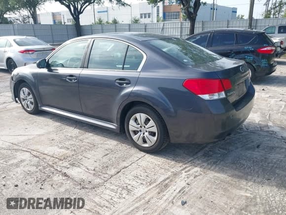 ✅ 2010 Subaru Legacy • VIN: 4S3BMBA66A3233523 • Lot: 42425536. Listed on IAAI with 215,160 mi. Free auction sales archive from the USA and detailed vehicle history report at DreamBid. Image 3.