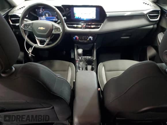 2024 Chevrolet TrailBlazer LT с VIN KL79MRSL6RB109164, выставлен на аукционе Copart как лот 89803585 с пробегом 44 123 миль миль и Чистый • Clean title. История ставок и продаж доступна на DreamBid. Изображение 8.