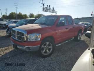 2007 Dodge 1500 SLT z VIN 1D7HA18P57S196318, wystawiony jako Copart lot #74786584 z przebiegiem 260 432 mil mil oraz Szkoda całkowita • Salvage title. Historia ofert i sprzedaży dostępna na DreamBid. Obrazek 1.
