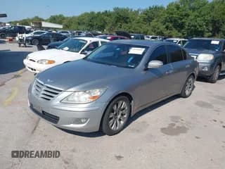 ✅ 2009 Hyundai Genesis • VIN: KMHGC46E09U042847 • Лот: 43210089. Опубликован ранее на IAAI с пробегом Не указан. Бесплатный доступ к архиву аукционных продаж из США и подробный отчёт об истории автомобиля на DreamBid. Изображение 2.