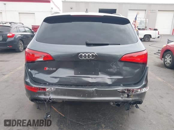✅ 2015 Audi SQ5 Premium Plus • VIN: WA1CGAFP9FA126552 • Lot: 42772140. Listed on IAAI with 104,735 mi. Free auction sales archive from the USA and detailed vehicle history report at DreamBid. Image 16.