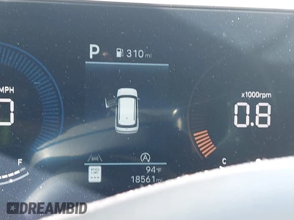 ✅ 2024 Hyundai Santa Fe SE • VIN: 5NMP14GL2RH038880 • Lot: 43404734. Wystawiony na IAAI z przebiegiem 18 561 mil. Bezpłatny archiwum sprzedaży aukcyjnych z USA i szczegółowy raport historii pojazdu na DreamBid. Zdjęcie 15.