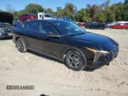 ✅ 2025 Kia K4 LXS • VIN: 3KPFT4DE2SE182986 • Лот: 86995875. Опубликован ранее на Copart с пробегом 700 миль. Бесплатный доступ к архиву аукционных продаж из США и подробный отчёт об истории автомобиля на DreamBid. Изображение 4.