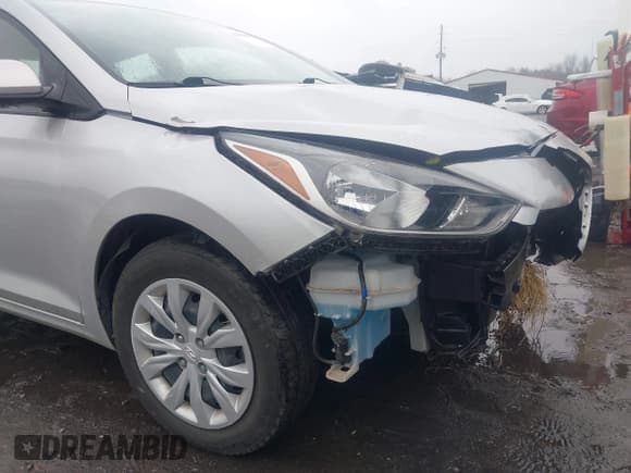 ✅ 2021 Hyundai Accent SE • VIN: 3KPC24A66ME131089 • Лот: 41551049. Опубликован ранее на IAAI с пробегом 75 664 миль. Бесплатный доступ к архиву аукционных продаж из США и подробный отчёт об истории автомобиля на DreamBid. Изображение 17.