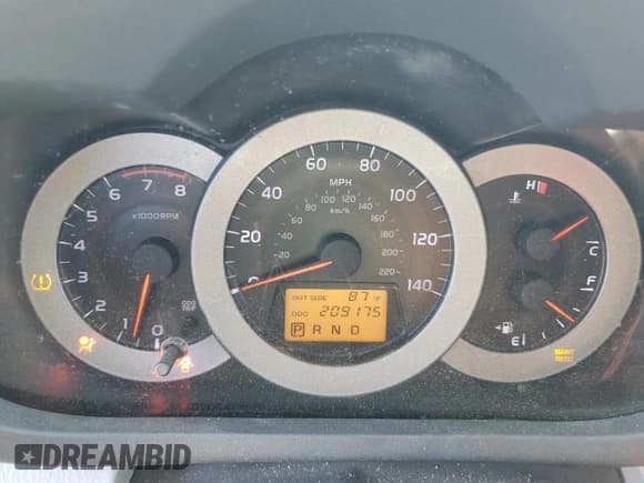 ✅ 2008 Toyota RAV4 • VIN: JTMZD33V286059984 • Lot: 89446335. Wystawiony na Copart z przebiegiem 209 175 mil. Bezpłatny archiwum sprzedaży aukcyjnych z USA i szczegółowy raport historii pojazdu na DreamBid. Zdjęcie 9.