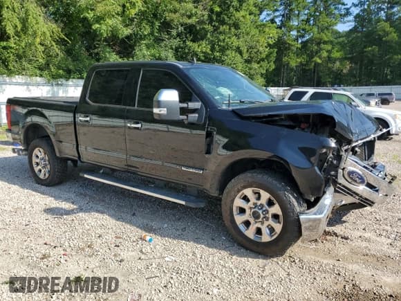 ✅ 2019 Ford F-250 XL • VIN: 1FT7W2BT4KEC56843 • Lot: 65622775. Listed on Copart with 186,795 mi. Free auction sales archive from the USA and detailed vehicle history report at DreamBid. Image 4.