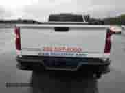 2022 Chevrolet Silverado 3500HD Work Truck z VIN 1GC4YSEY4NF364107, wystawiony jako Copart lot #73045214 z przebiegiem 21 487 mil mil oraz Szkoda całkowita • Salvage title. Historia ofert i sprzedaży dostępna na DreamBid. Obrazek 6.
