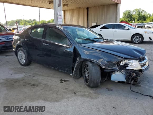 ✅ 2013 Dodge Avenger SE • VIN: 1C3CDZAB7DN572539 • Лот: 60655524. Опубликован ранее на Copart с пробегом 140 387 миль. Бесплатный доступ к архиву аукционных продаж из США и подробный отчёт об истории автомобиля на DreamBid. Изображение 4.