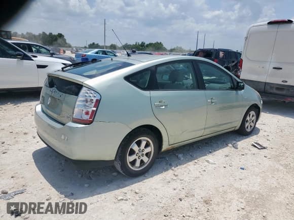 ✅ 2008 Toyota Prius • VIN: JTDKB20U087797242 • Lot: 60052905. Listed on Copart with 194,316 mi. Free auction sales archive from the USA and detailed vehicle history report at DreamBid. Image 3.