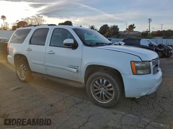 ✅ 2007 Chevrolet Tahoe LT • VIN: 1GNFK13067J295137 • Lot: 95393135. Wystawiony na Copart z przebiegiem Nie podano. Bezpłatny archiwum sprzedaży aukcyjnych z USA i szczegółowy raport historii pojazdu na DreamBid. Zdjęcie 4.