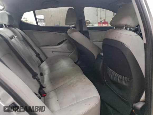 ✅ 2014 Kia Optima LX • VIN: KNAGM4A75E5488780 • Lot: 94052465. Wystawiony na Copart z przebiegiem 118 804 mil. Bezpłatny archiwum sprzedaży aukcyjnych z USA i szczegółowy raport historii pojazdu na DreamBid. Zdjęcie 10.