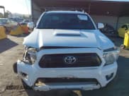 ✅ 2015 Toyota Tacoma PreRunner • VIN: 3TMJU4GN9FM176780 • Lot: 43704666. Wystawiony na IAAI z przebiegiem 193 692 mil. Bezpłatny archiwum sprzedaży aukcyjnych z USA i szczegółowy raport historii pojazdu na DreamBid. Zdjęcie 13.