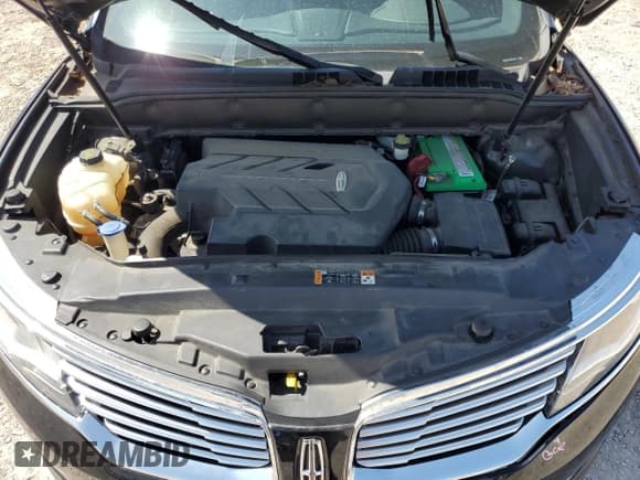 ✅ 2016 Lincoln MKX Select • VIN: 2LMPJ6KP5GBL30394 • Lot: 62119545. Listed on Copart with 164,066 mi. Free auction sales archive from the USA and detailed vehicle history report at DreamBid. Image 12.