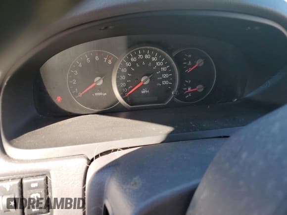 ✅ 2002 Kia Sedona LX • VIN: KNDUP131126201882 • Lot: 69361814. Listed on Copart with Not provided. Free auction sales archive from the USA and detailed vehicle history report at DreamBid. Image 9.