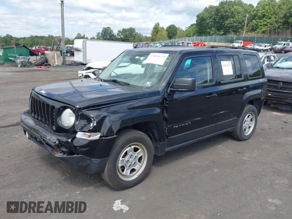 ✅ 2017 Jeep Patriot Sport • VIN: 1C4NJRBB1HD194743 • Lot: 43010175. Listed on IAAI with 125,054 mi. Free auction sales archive from the USA and detailed vehicle history report at DreamBid. Image 2.