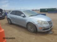 ✅ 2011 Suzuki Kizashi SE • VIN: JS2RE9A34B6111307 • Lot: 57678625. Wystawiony na Copart z przebiegiem 150 060 mil. Bezpłatny archiwum sprzedaży aukcyjnych z USA i szczegółowy raport historii pojazdu na DreamBid. Zdjęcie 4.