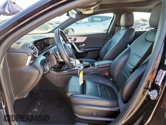 ✅ 2019 Mercedes-Benz A 220 • VIN: WDD3G4EBXKW012351 • Lot: 84404335. Listed on Copart with 55,452 mi. Free auction sales archive from the USA and detailed vehicle history report at DreamBid. Image 7.