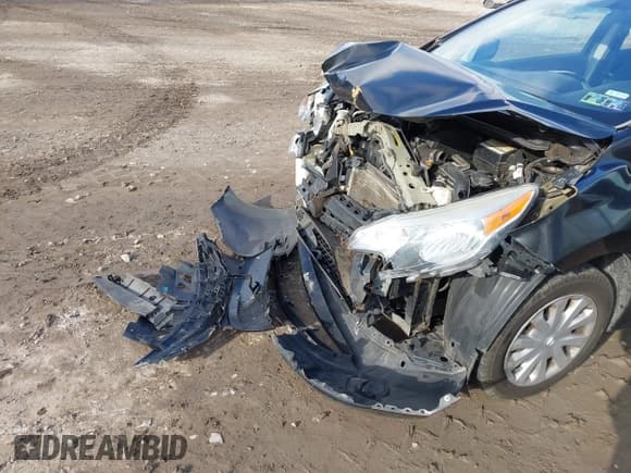 ✅ 2016 Nissan Note SV • VIN: 3N1CE2CP2GL357120 • Lot: 43784768. Listed on IAAI with 104,879 mi. Free auction sales archive from the USA and detailed vehicle history report at DreamBid. Image 6.