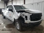 ✅ 2025 Chevrolet Silverado 1500 • VIN: 1GCPKAEK4SZ166108 • Лот: 57635875. Опубликован ранее на Copart с пробегом 2 533 миль. Бесплатный доступ к архиву аукционных продаж из США и подробный отчёт об истории автомобиля на DreamBid. Изображение 4.
