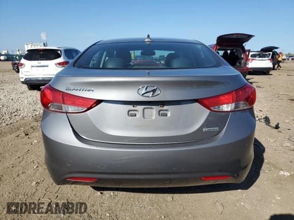 ✅ 2012 Hyundai Elantra GLS • VIN: 5NPDH4AE4CH101335 • Lot: 82567355. Listed on Copart with 137,941 mi. Free auction sales archive from the USA and detailed vehicle history report at DreamBid. Image 6.