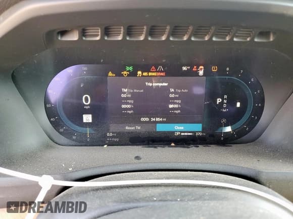 ✅ 2023 Volvo XC90 Plus • VIN: YV4062PN4P1941304 • Лот: 67741665. Опубликован ранее на Copart с пробегом 24 854 миль. Бесплатный доступ к архиву аукционных продаж из США и подробный отчёт об истории автомобиля на DreamBid. Изображение 9.