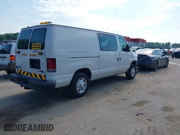 ✅ 2011 Ford Econoline Cargo Commercial • VIN: 1FTNE1EW1BDA61850 • Lot: 42862045. Listed on IAAI with 144,816 mi. Free auction sales archive from the USA and detailed vehicle history report at DreamBid. Image 4.