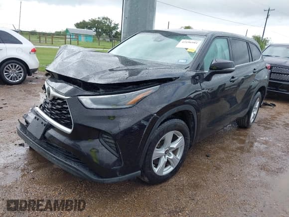 ✅ 2021 Toyota Highlander L • VIN: 5TDCZRAHXMS063492 • Lot: 43196981. Listed on IAAI with 54,538 mi. Free auction sales archive from the USA and detailed vehicle history report at DreamBid. Image 18.