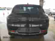 2024 Dodge Hornet R/T z VIN ZACPDFCW3R3A27407, wystawiony jako Copart lot #55059065 z przebiegiem 20 754 mil mil oraz Szkoda całkowita • Salvage title. Historia ofert i sprzedaży dostępna na DreamBid. Obrazek 6.