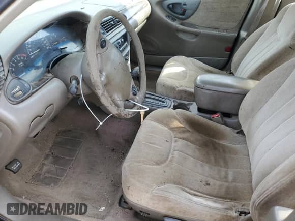 1998 Chevrolet Malibu LS z VIN 1G1NE52M0W6253001, wystawiony jako Copart lot #80629834 z przebiegiem Nie podano mil oraz Czysty tytuł • Clean title. Historia ofert i sprzedaży dostępna na DreamBid. Obrazek 7.