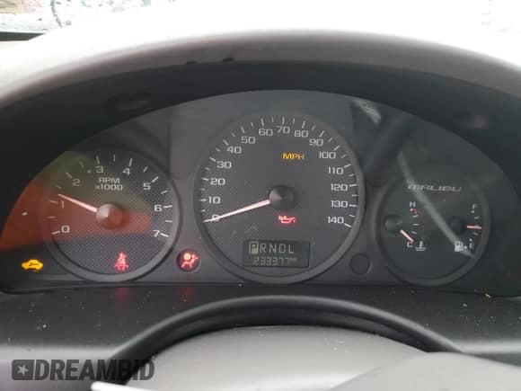 2004 Chevrolet Malibu LT z VIN 1G1ZU54844F126883, wystawiony jako Copart lot #71360564 z przebiegiem 233 377 mil mil oraz Szkoda całkowita • Salvage title. Historia ofert i sprzedaży dostępna na DreamBid. Obrazek 9.