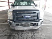 ✅ 2013 Ford F-250 XL • VIN: 1FT7X2BT8DEA72909 • Лот: 40424932. Опубликован ранее на IAAI с пробегом 392 409 миль. Бесплатный доступ к архиву аукционных продаж из США и подробный отчёт об истории автомобиля на DreamBid. Изображение 6.