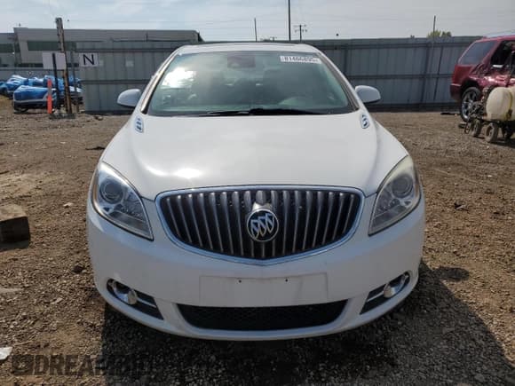 ✅ 2015 Buick Verano Group • VIN: 1G4PS5SK6F4194664 • Lot: 81466895. Listed on Copart with 112,689 mi. Free auction sales archive from the USA and detailed vehicle history report at DreamBid. Image 5.