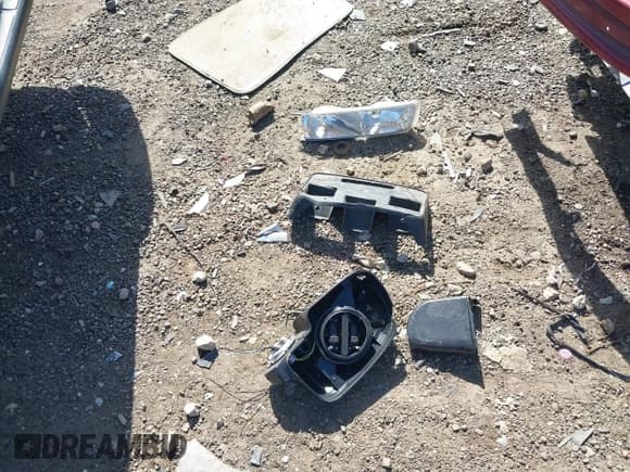 ✅ 2003 Chevrolet Tahoe LS • VIN: 1GNEC13V13J298445 • Lot: 41728848. Listed on IAAI with 226,727 mi. Free auction sales archive from the USA and detailed vehicle history report at DreamBid. Image 12.