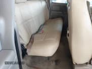 ✅ 2004 Chevrolet Silverado 1500 LT • VIN: 1GCEC19T54E200512 • Lot: 43533827. Wystawiony na IAAI z przebiegiem 240 597 mil. Bezpłatny archiwum sprzedaży aukcyjnych z USA i szczegółowy raport historii pojazdu na DreamBid. Zdjęcie 8.