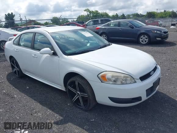 2014 Chevrolet Impala Police Police with VIN 2G1WD5E37E1129114, listed as a IAAI auction lot 42275018 with 109,297 mi miles and . Bid and sale history available at DreamBid. Image 1.