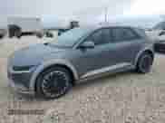 2023 Hyundai Ioniq 5 Limited z VIN KM8KRDAF6PU229581, wystawiony jako Copart lot #74385843 z przebiegiem 23 mil mil oraz . Historia ofert i sprzedaży dostępna na DreamBid. Obrazek 1.