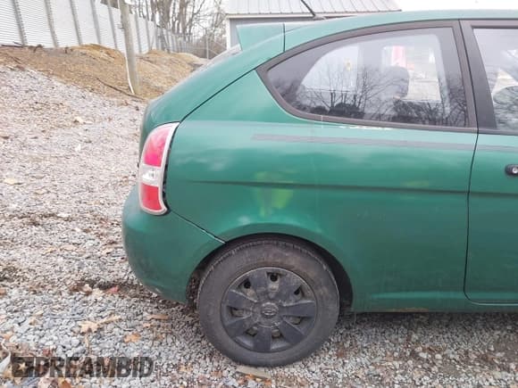 ✅ 2007 Hyundai Accent GS • VIN: KMHCM36C17U009115 • Лот: 41800126. Опубликован ранее на IAAI с пробегом 95 753 миль. Бесплатный доступ к архиву аукционных продаж из США и подробный отчёт об истории автомобиля на DreamBid. Изображение 6.
