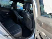 ✅ 2022 Mercedes-Benz GLC 300 • VIN: W1N0G8EB4NG081225 • Лот: 66697745. Опубликован ранее на Copart с пробегом 71 701 миль. Бесплатный доступ к архиву аукционных продаж из США и подробный отчёт об истории автомобиля на DreamBid. Изображение 11.