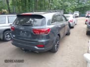 ✅ 2019 Kia Sorento LX • VIN: 5XYPGDA56KG603088 • Lot: 42429640. Listed on IAAI with 21,770 mi. Free auction sales archive from the USA and detailed vehicle history report at DreamBid. Image 4.