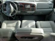 ✅ 2006 Ford F-350 XL • VIN: 1FTWW31P66ED78518 • Lot: 91434875. Wystawiony na Copart z przebiegiem 176 160 mil. Bezpłatny archiwum sprzedaży aukcyjnych z USA i szczegółowy raport historii pojazdu na DreamBid. Zdjęcie 8.