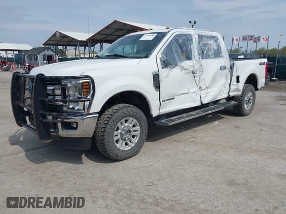 ✅ 2019 Ford F-250 XL • VIN: 1FT7W2BT8KEC84046 • Lot: 41969888. Listed on IAAI with 64,831 mi. Free auction sales archive from the USA and detailed vehicle history report at DreamBid. Image 20.