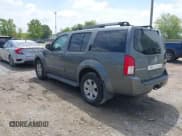 ✅ 2006 Nissan Pathfinder SE • VIN: 5N1AR18W76C641173 • Lot: 42380195. Listed on IAAI with 134,568 mi. Free auction sales archive from the USA and detailed vehicle history report at DreamBid. Image 3.